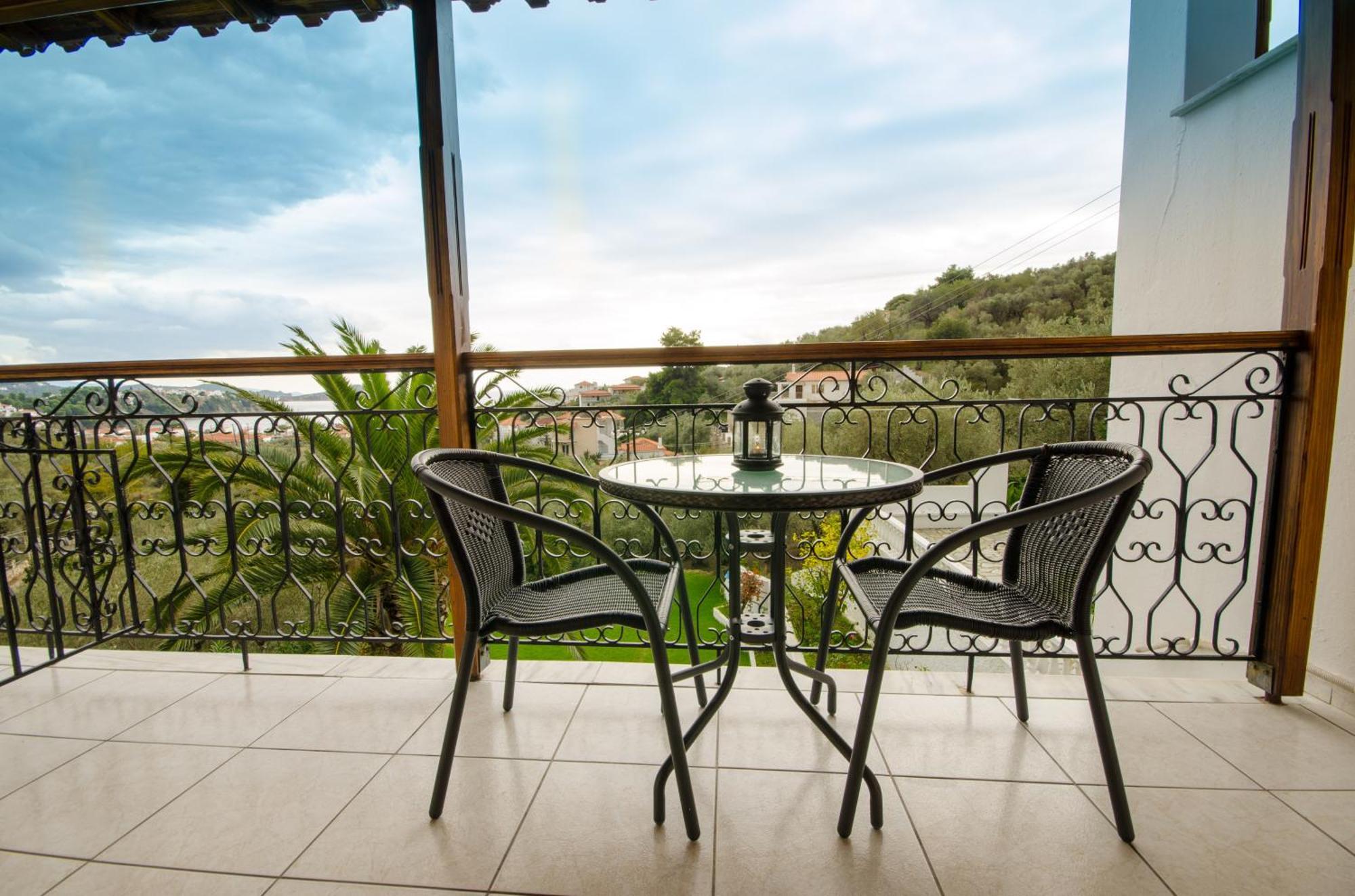 Olive Grove Apartment